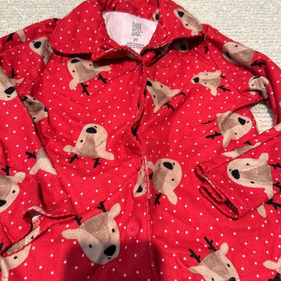 Carters Christmas pajamas - Picture 2 of 2
